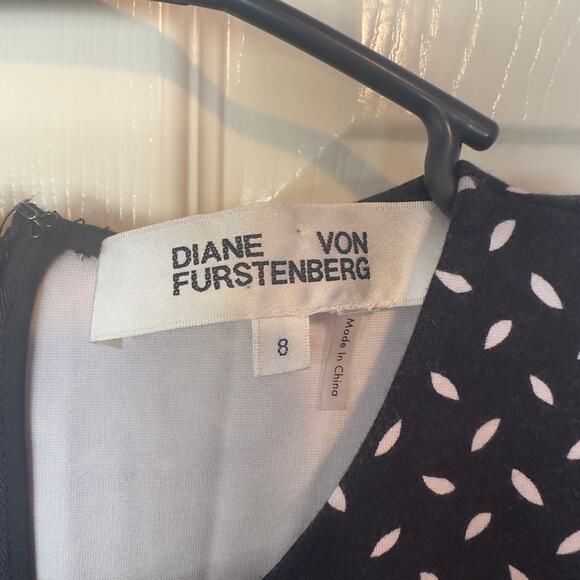 Diane Von Furstenberg Hadlie Bromley Dot Black Sheath Dress Size 8 Evening - Picture 4 of 9